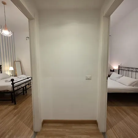 Be Your - Mr House アパート