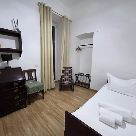 Be Your - Mr House ローマ