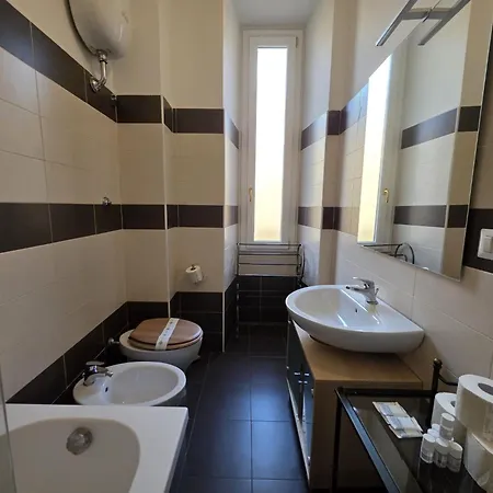 Be Your - Mr House アパート